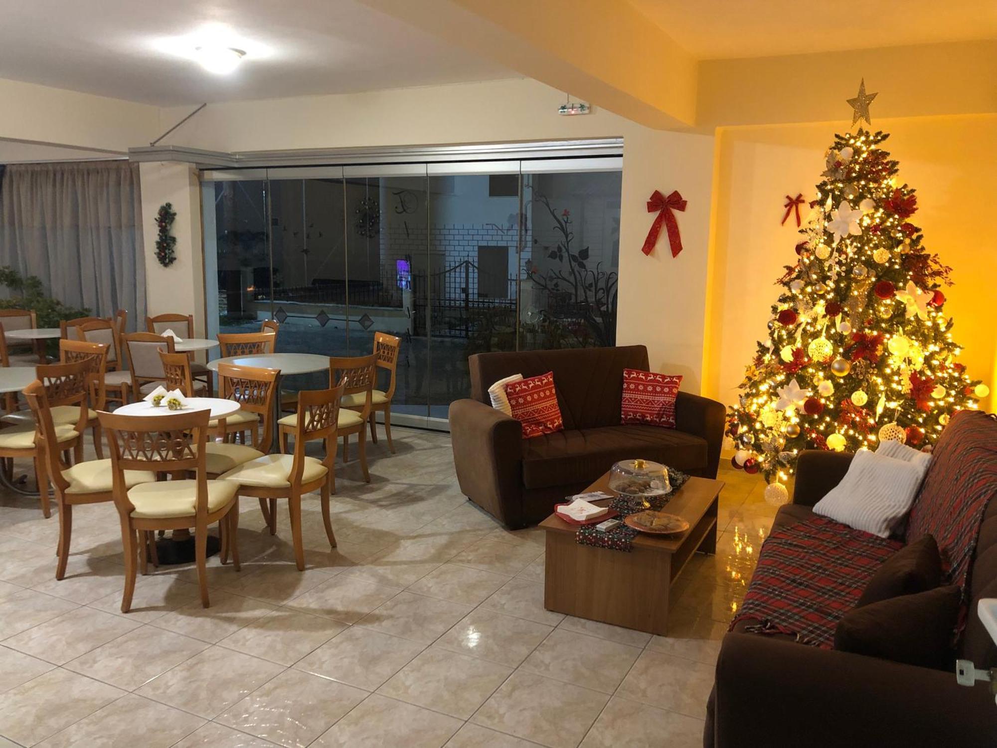 Elanthi Hostel كاستوريا المظهر الخارجي الصورة